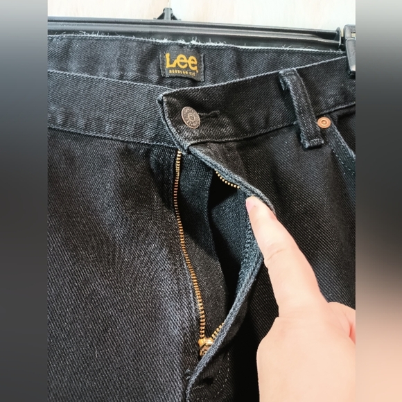 Lee Regular Fit Black Denim Straight Leg Jean Size 42x29 - Picture 6 of 12